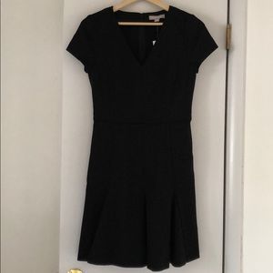 BR black cap sleeve flutter dress - size 6 (NWT)